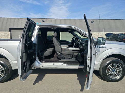 Used 2016 Ford F150 XLT w/ Equipment Group 301A Mid image 16