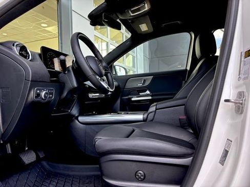 Used 2026 Mercedes-Benz GLA 250 image 33