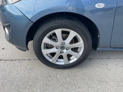 Used 2014 MAZDA MAZDA2 Touring FWD image 28