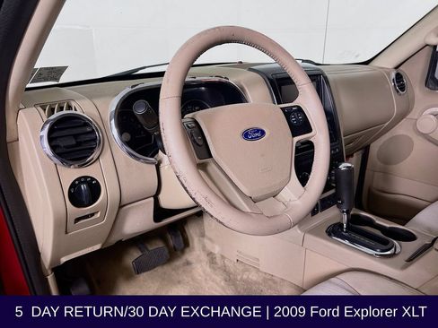 Used 2009 Ford Explorer XLT AWD/4WD image 10
