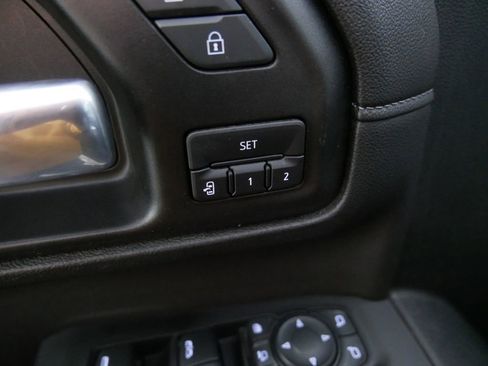 Used 2020 GMC Sierra 2500 Denali w/ Denali Ultimate Package image 14