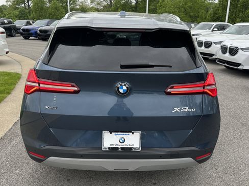 Certified 2025 BMW X3 xDrive30i AWD/4WD image 9
