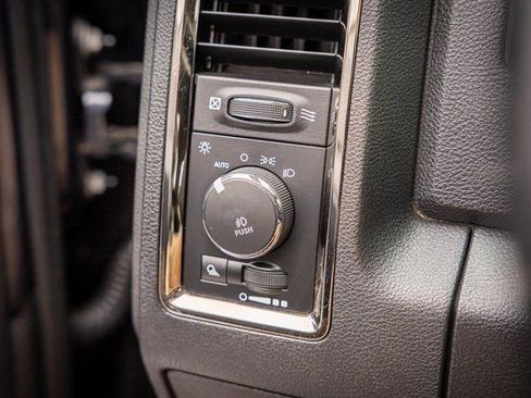 Used 2016 RAM 1500 Sport w/ Convenience Group image 19