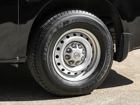 Used 2021 Nissan NV 2500 S image 59