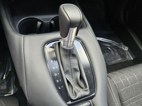 Used 2024 Honda HR-V LX image 19