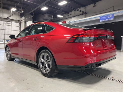 Used 2023 Honda Accord EX-L image 5