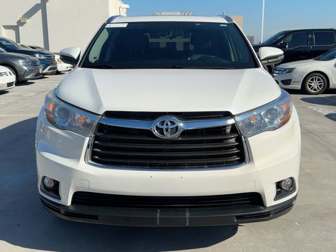 Used 2016 Toyota Highlander XLE image 6