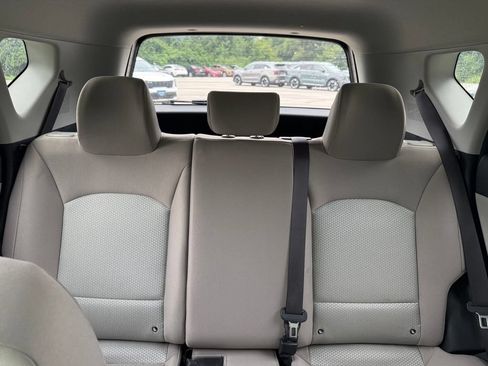 Used 2022 Kia Soul LX w/ Technology Package FWD image 13