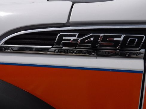 Used 2012 Ford F450 XLT w/ Ambulance Preparation Pkg RWD image 22