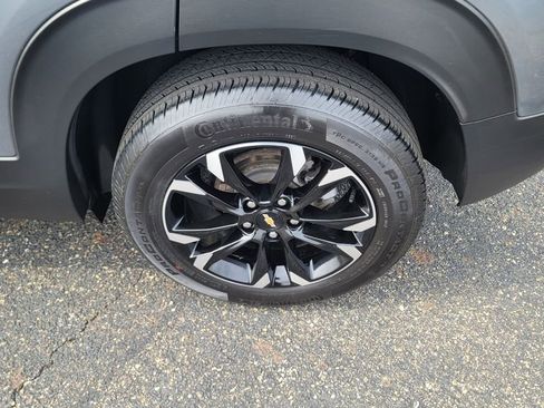 Used 2021 Chevrolet TrailBlazer LT w/ Convenience Package image 8
