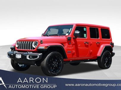 Used 2025 Jeep Wrangler Unlimited Sahara w/ Safety Group