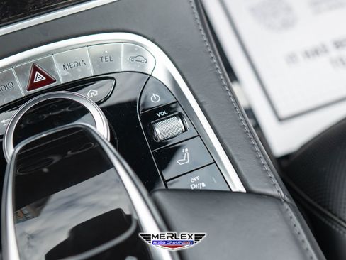Used 2019 Mercedes-Benz S 560 4MATIC Sedan w/ Premium Package image 39