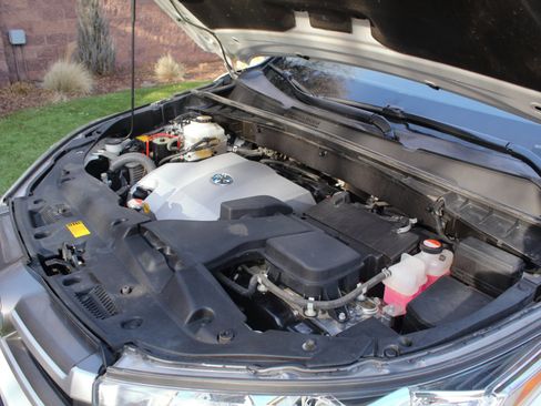 Used 2017 Toyota Highlander XLE image 51