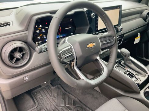 Certified 2026 Chevrolet Colorado W/T w/ WT Custom Package image 4