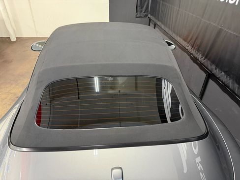 Used 2010 Porsche 911 Carrera image 11