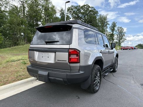 Used 2025 Toyota Land Cruiser 1958 AWD/4WD image 9