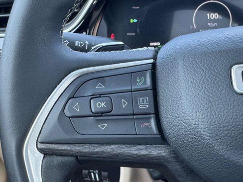 Used 2024 Jeep Grand Cherokee Limited 4xe w/ Luxury Tech Group II AWD/4WD image 23