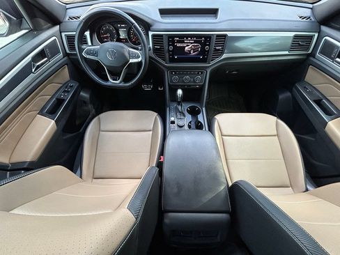 Certified 2021 Volkswagen Atlas Cross Sport SE AWD/4WD image 10