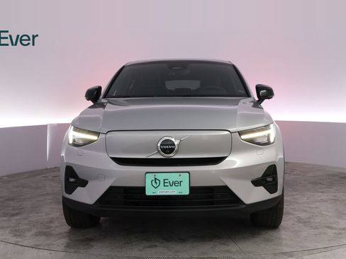 Used 2023 Volvo C40 P8 Recharge Ultimate AWD/4WD image 12