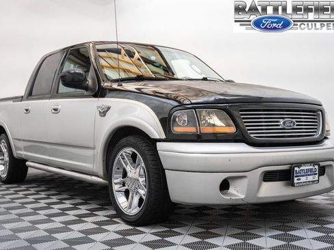 Used 2003 Ford F150 Harley-Davidson RWD image 1
