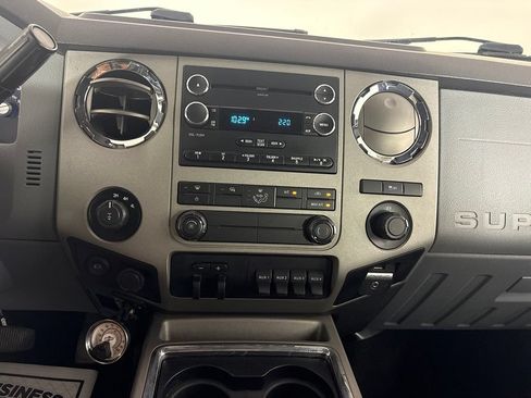 Used 2016 Ford F250 XLT w/ XLT Value Package AWD/4WD image 25