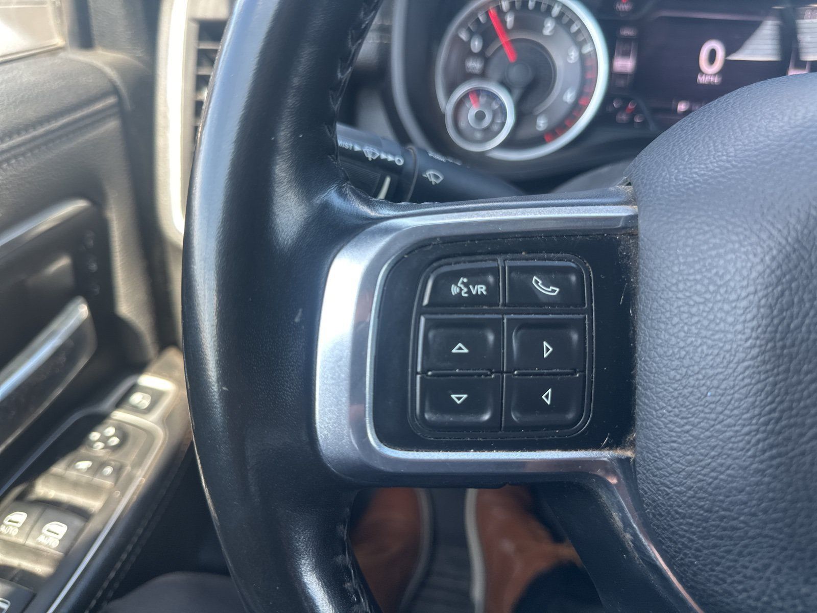 Used 2021 RAM 2500 Laramie AWD/4WD image 15
