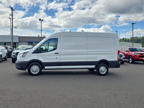 New 2025 Ford Transit 250 Cargo Van image 6