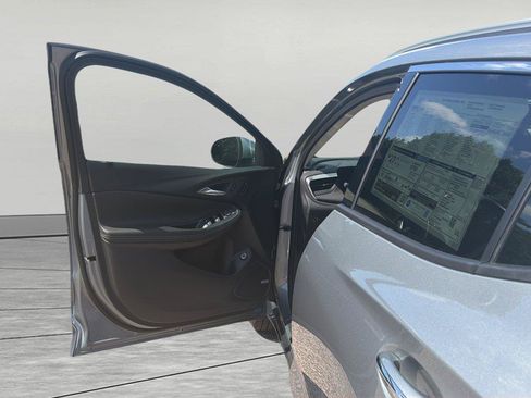 New 2026 Buick Encore GX Avenir w/ Avenir Technology Package AWD/4WD image 17