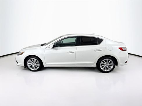 Used 2018 Acura ILX w/ Technology Plus Package image 9