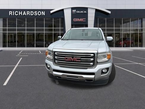 Used 2015 GMC Canyon SLT w/ LPO, Bed Protection Package AWD/4WD image 4