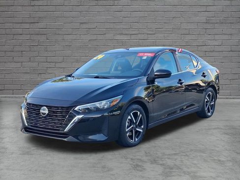Used 2024 Nissan Sentra SV FWD image 4