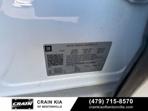 Used 2020 Buick Enclave Essence image 18