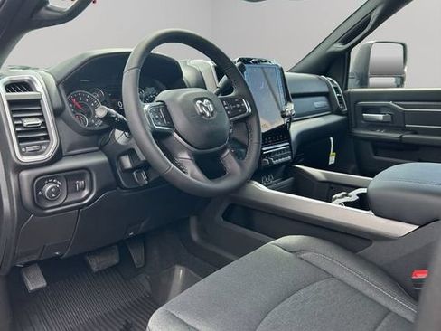 New 2026 RAM 3500 Big Horn AWD/4WD image 28