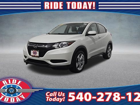 Used 2017 Honda HR-V LX image 1