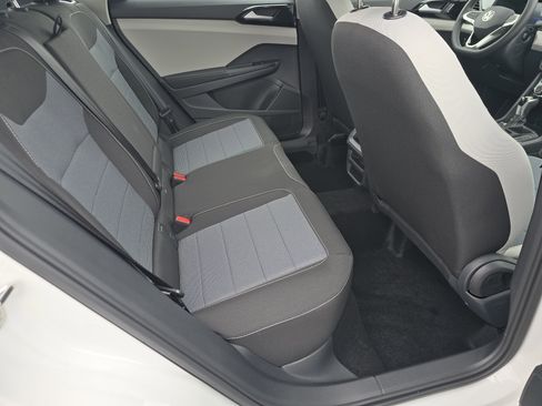 New 2026 Volkswagen Taos S AWD/4WD image 15
