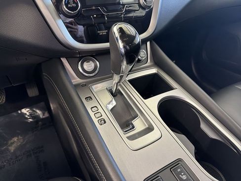 Certified 2024 Nissan Murano SV w/ SV Midnight Edition Package FWD image 27
