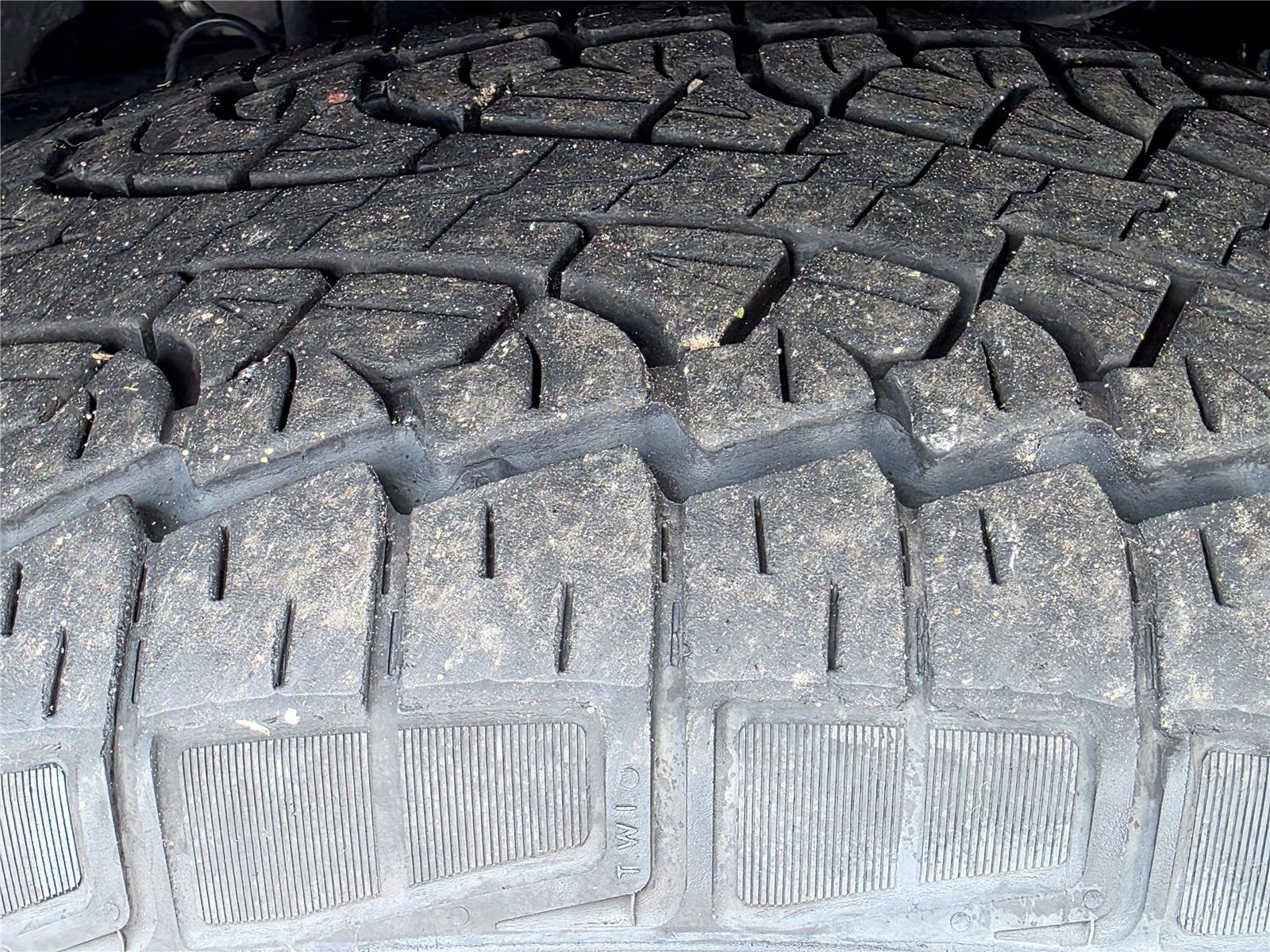 Used 2025 Ford Expedition Max Active AWD/4WD image 42