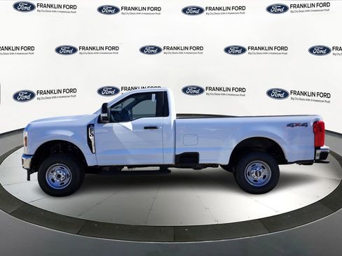 New 2026 Ford F250 XL w/ XL Chrome Package image 2
