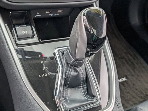 Used 2022 Subaru Outback Limited image 29