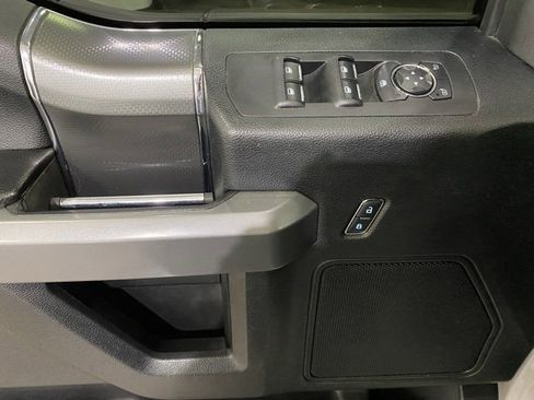 Used 2016 Ford F150 XLT w/ Equipment Group 302A Luxury image 13