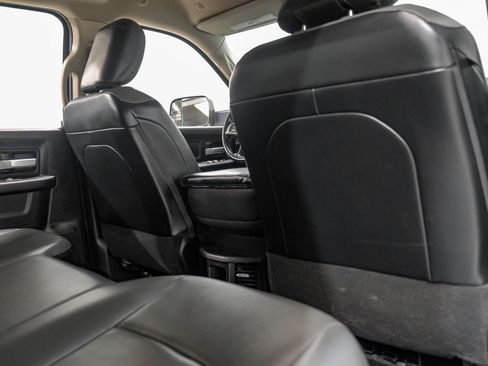 Used 2019 RAM 3500 Tradesman w/ Chrome Appearance Group AWD/4WD image 36