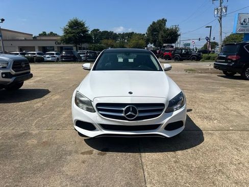 Used 2018 Mercedes-Benz C 300 4MATIC Sedan image 2