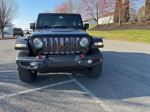 Used 2023 Jeep Wrangler Unlimited Rubicon w/ Cold Weather Group image 2