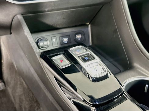 Used 2023 Hyundai Sonata SEL w/ Convenience Package FWD image 25