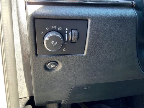 Used 2015 Jeep Grand Cherokee Limited w/ Luxury Group II AWD/4WD image 35