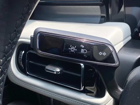New 2026 Lincoln Aviator 2WD image 18