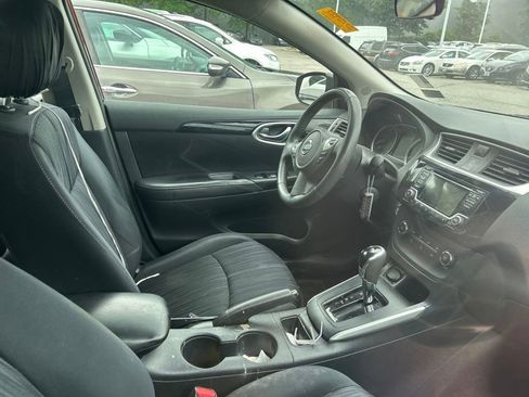Used 2017 Nissan Sentra SV FWD image 6