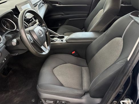 Used 2021 Toyota Camry LE FWD image 13