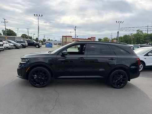 Used 2023 Kia Sorento SX FWD image 9