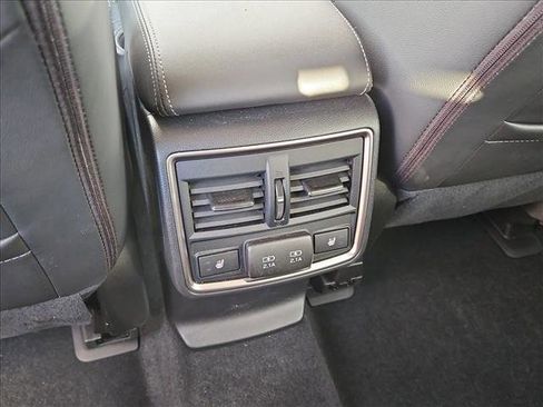 Used 2021 Subaru Forester Touring image 18